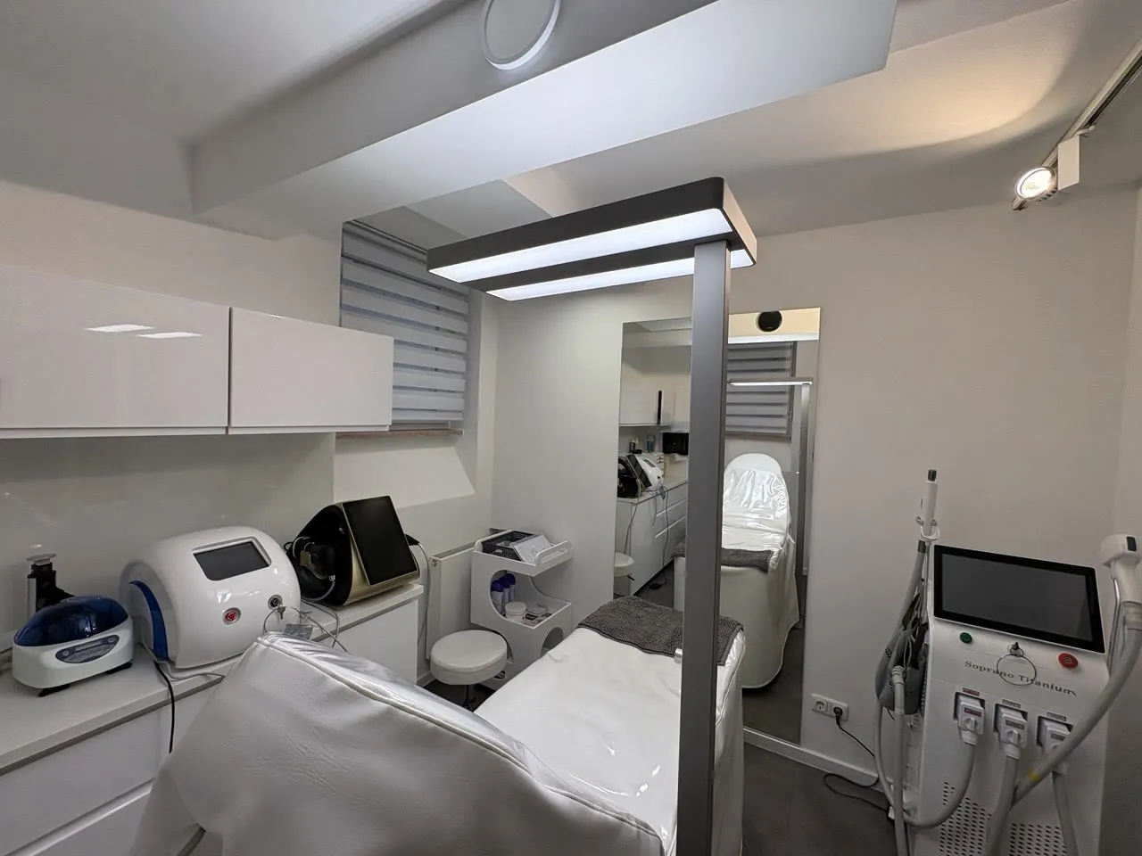 Isabels Beauty Club — Laser suite